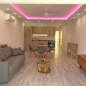 https://mareverde-2h8.tenerifehoteles.net
